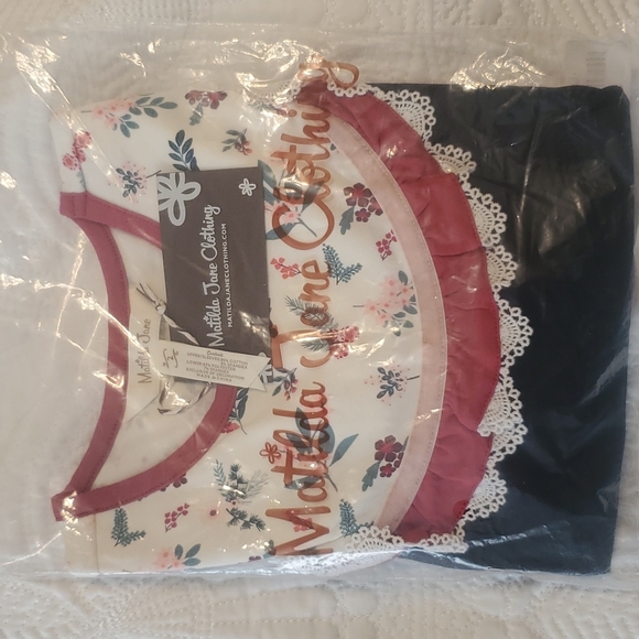 Matilda Jane Lucie Girls Holly Print Holiday Top - Picture 6 of 6